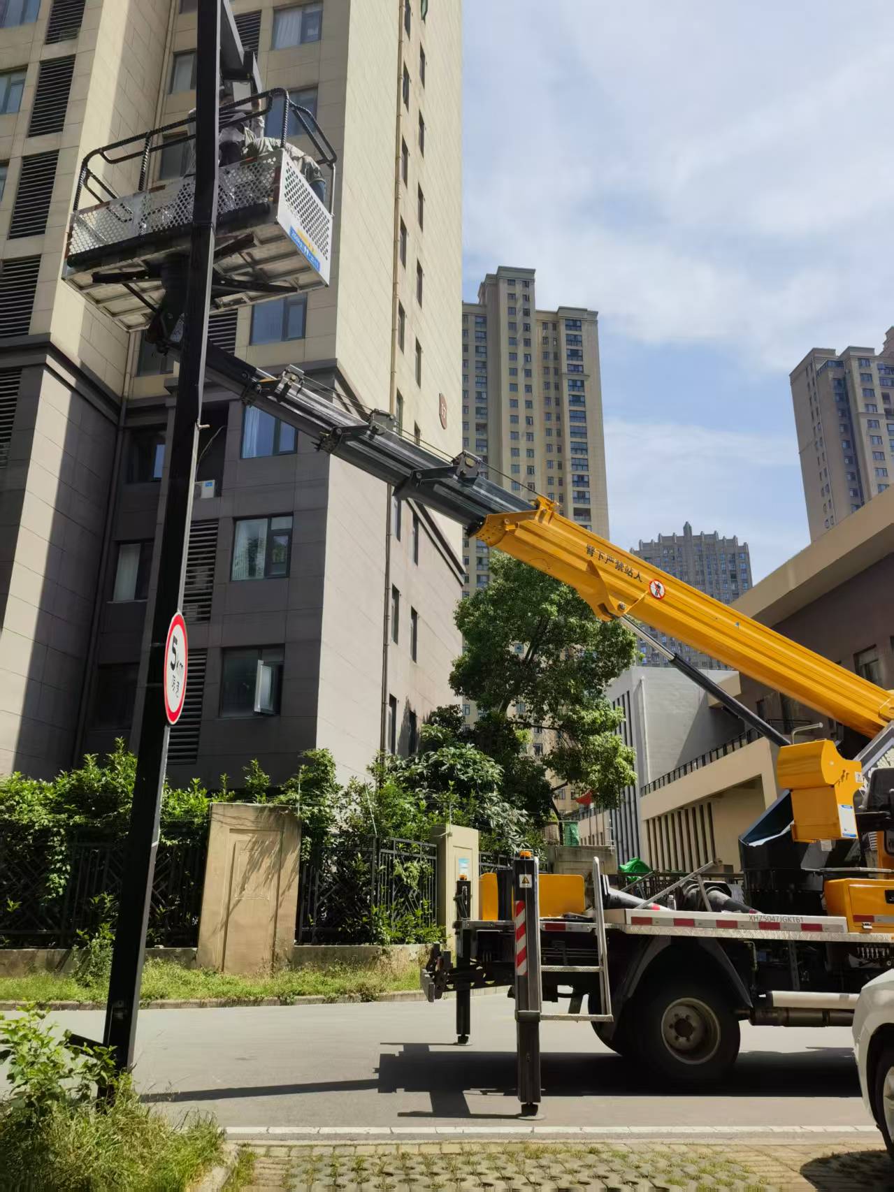 襄阳22米登高车出租，黄石高空作业车租赁